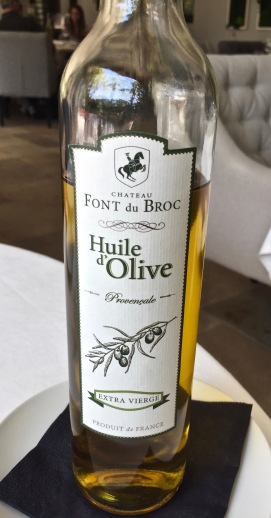 Huile d'olive du Château Font du Broc ©lepetitlugourmand